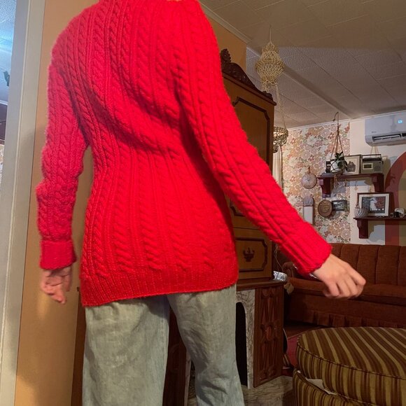 1960s vintage handknit red cable knit bodycon zip fishermans cardigan! - Picture 3 of 8